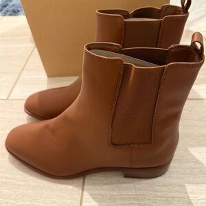 J. Crew Brown Chelsea  Boots NEW in box